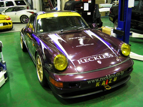 JYl PORCHE